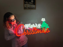 Görseli Galeri görüntüleyiciye yükleyin, Merry Christmas Neon Tabela
