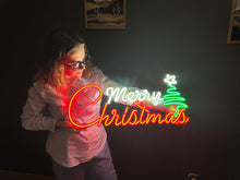 Görseli Galeri görüntüleyiciye yükleyin, Merry Christmas Neon Tabela
